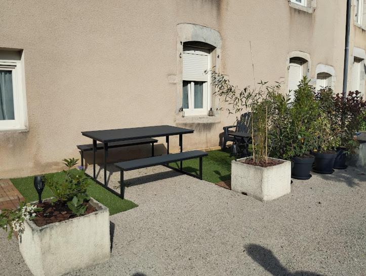 Maison De Village Appartement Rdc Avec Terrasse Gy ภายนอก รูปภาพ